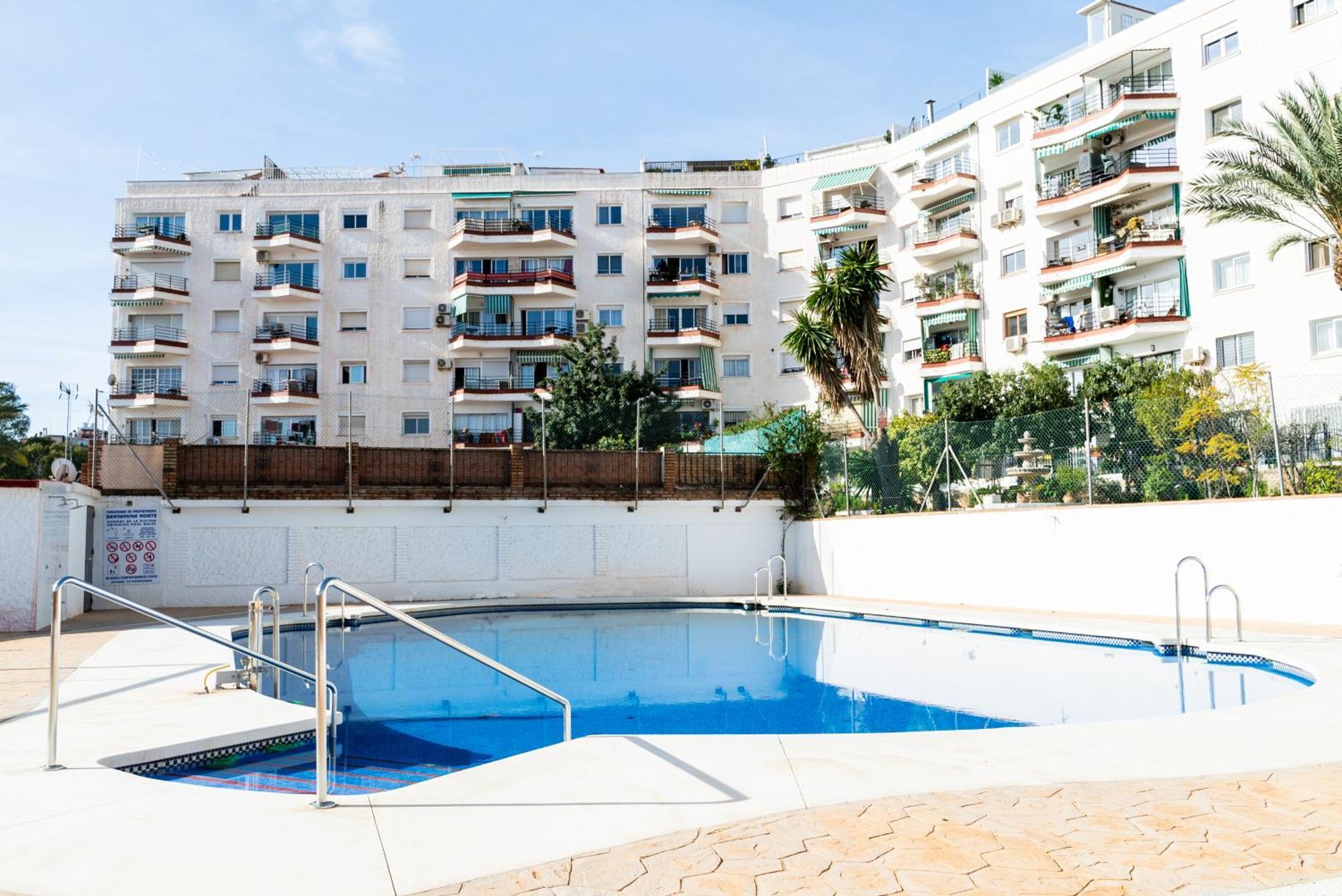 Oasis En Playamar Con Piscina Apartment Torremolinos Exterior photo